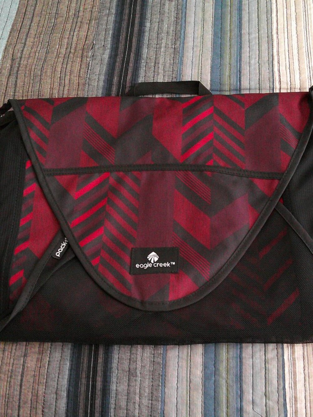 Eagle Creek Travel Gear Pack It Fold It Packing Clothing Folder / Organizer New
